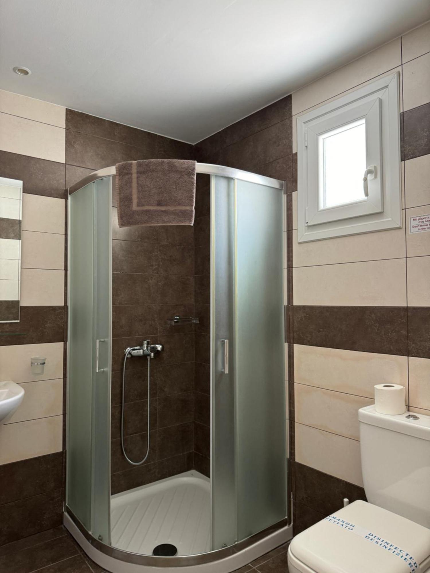 Aelia Rooms & Apartments Ios Exteriér fotografie